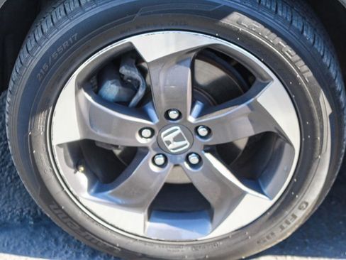 Used 2018 Honda HR-V EX image 10