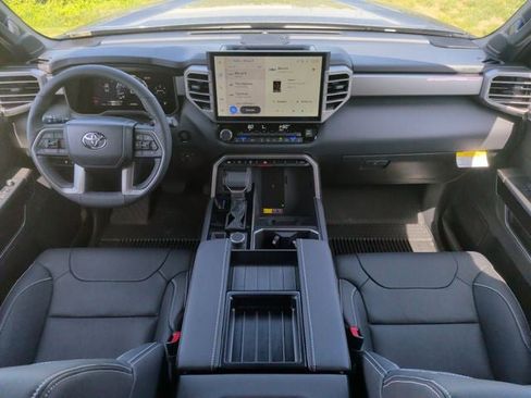 New 2026 Toyota Tundra Limited AWD/4WD image 28