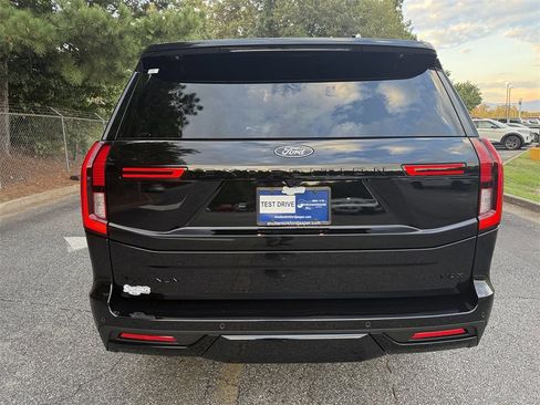 New 2025 Ford Expedition Max Platinum w/ Stealth Performance Package image 6