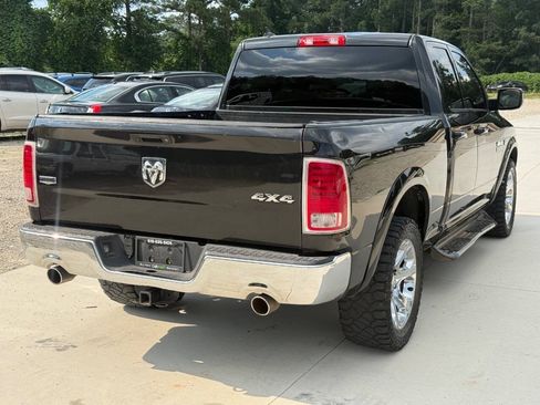 Used 2017 RAM 1500 Laramie AWD/4WD image 8