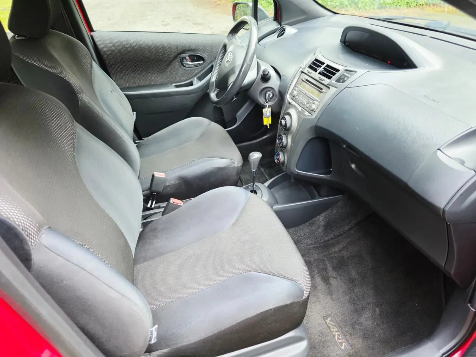 Used 2009 Toyota Yaris S w/ PWR Pkg w/Alloy Wheels FWD image 11