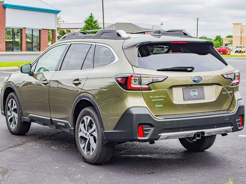 Used 2020 Subaru Outback Touring XT AWD/4WD image 7