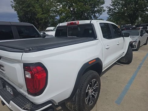 Used 2024 GMC Canyon AT4 w/ Technology Package AWD/4WD image 3