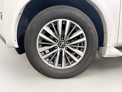 Used 2022 Nissan Armada SV w/ SV Appearance Package image 24