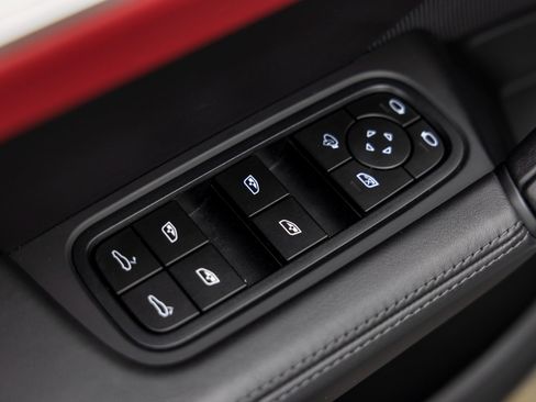 Certified 2024 Porsche Cayenne Turbo GT image 23