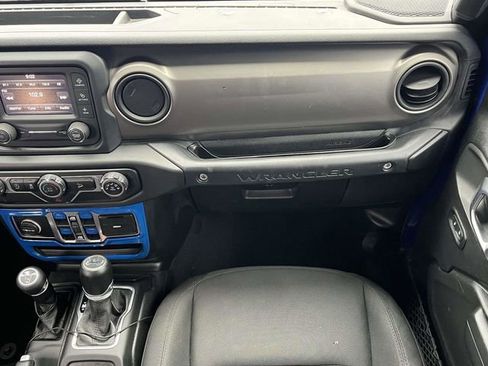 Used 2018 Jeep Wrangler Unlimited Sport S image 18