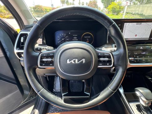 Used 2023 Kia Sorento SX Prestige AWD/4WD image 26