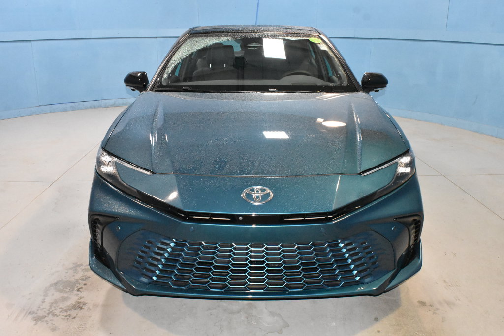 Used 2025 Toyota Camry XSE w/ Premium Plus Package AWD/4WD image 25