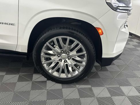 Used 2023 Chevrolet Tahoe Premier image 15