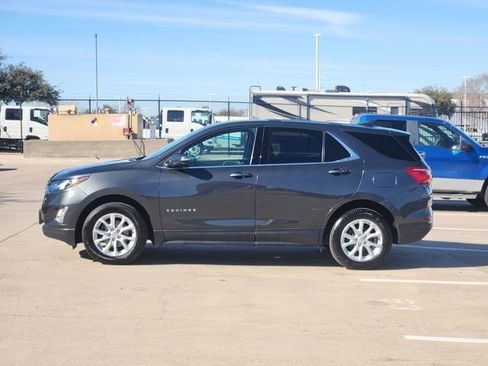 Used 2019 Chevrolet Equinox LT image 12