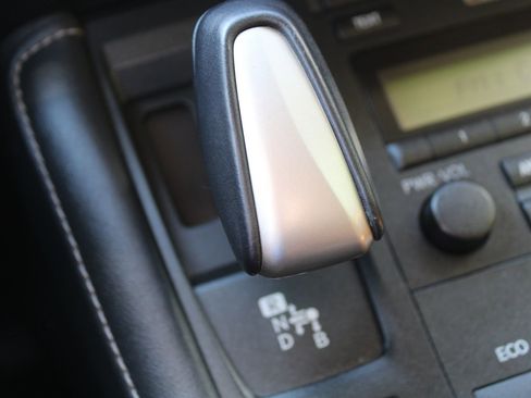 Used 2016 Lexus CT 200h FWD image 36