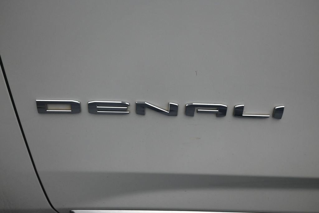 Used 2024 GMC Yukon Denali w/ Denali Reserve Package AWD/4WD image 26