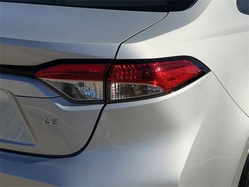 Certified 2024 Toyota Corolla LE image 7