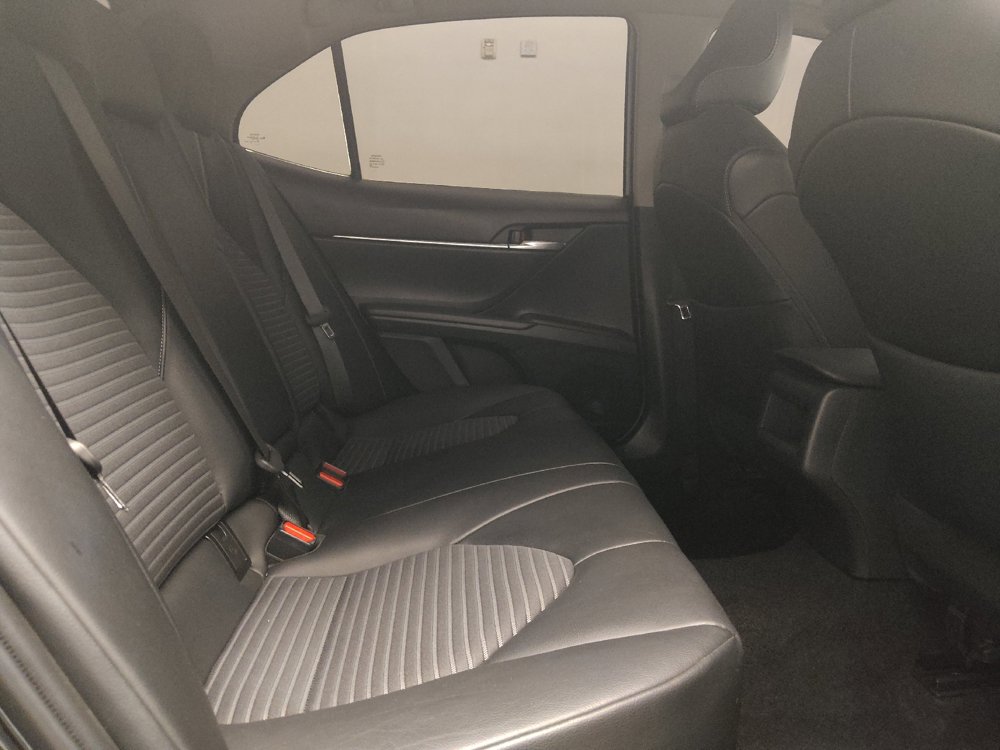 Used 2023 Toyota Camry SE FWD image 19