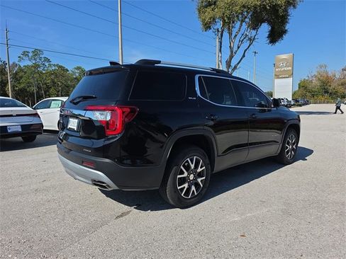 Used 2021 GMC Acadia SLE w/ Driver Convenience Package image 3