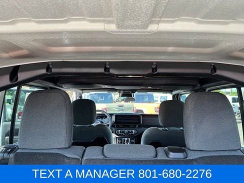 Used 2024 Jeep Wrangler Unlimited Rubicon AWD/4WD image 45
