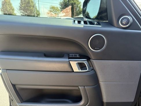 Used 2020 Land Rover Range Rover Sport HSE Dynamic image 30