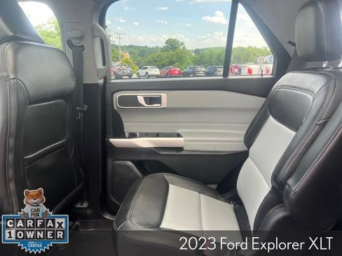 Used 2023 Ford Explorer XLT w/ Equipment Group 202A AWD/4WD image 23