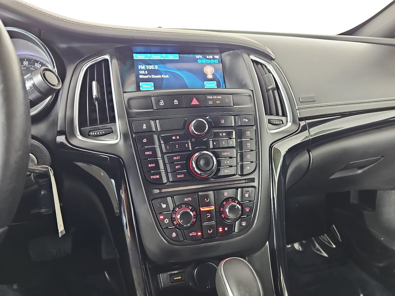 Used 2018 Buick Cascada Premium FWD image 17