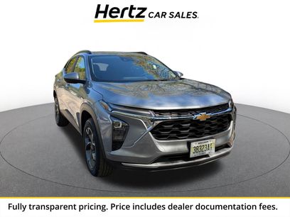 Used 2025 Chevrolet Trax LT w/ LT Convenience Package