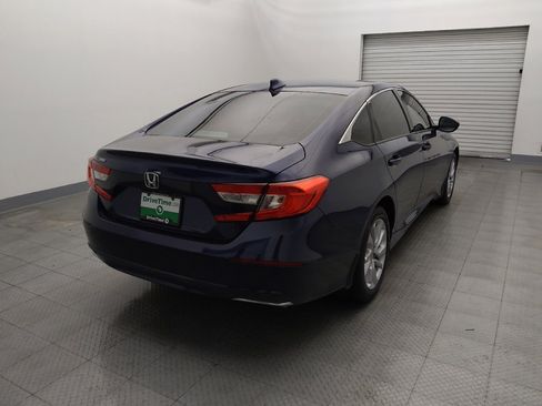 Used 2020 Honda Accord LX image 7