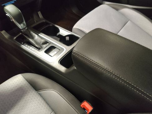 Used 2018 Ford Escape SE image 26