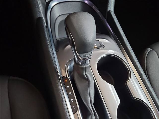 Certified 2025 Chevrolet Malibu LT FWD image 12