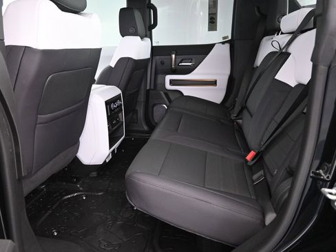 New 2025 GMC Hummer EV 2X w/ LPO, Dark Essentials Package image 16