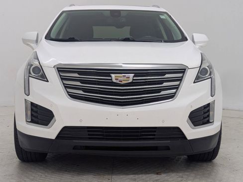 Used 2017 Cadillac XT5 Luxury w/ Driver Awareness Package image 5