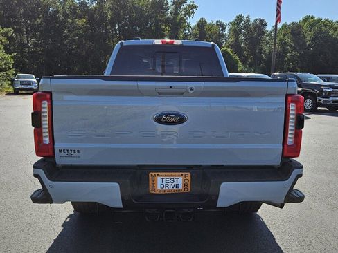 Used 2025 Ford F250 Lariat w/ Lariat Ultimate Package image 10