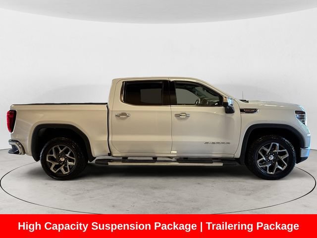 Used 2023 GMC Sierra 1500 SLT w/ SLT Premium Package AWD/4WD image 7