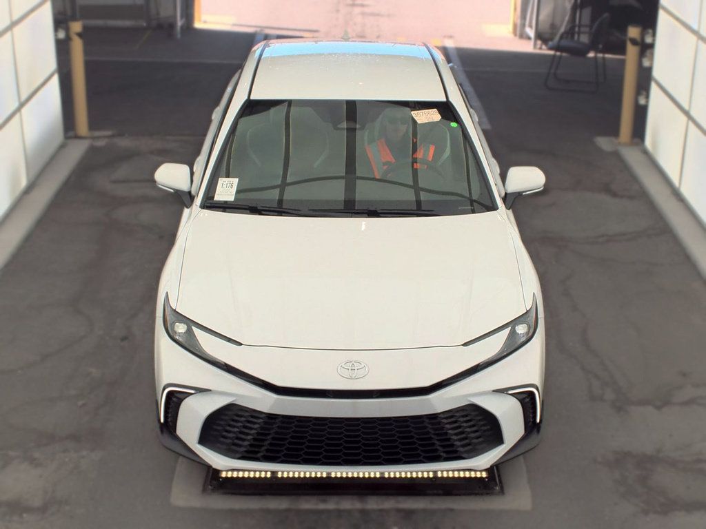 Used 2026 Toyota Camry SE FWD image 8