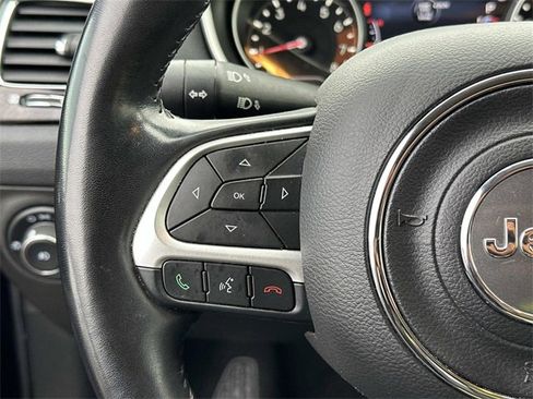 Used 2021 Jeep Compass Latitude image 25