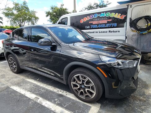 Used 2026 BMW X2 xDrive28i AWD/4WD image 2