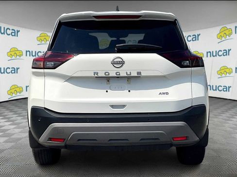 Certified 2023 Nissan Rogue S image 5