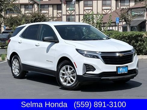 Used 2023 Chevrolet Equinox LT FWD image 2