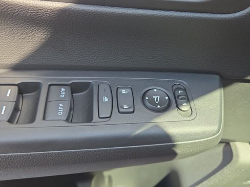 Used 2024 Honda CR-V Sport image 34