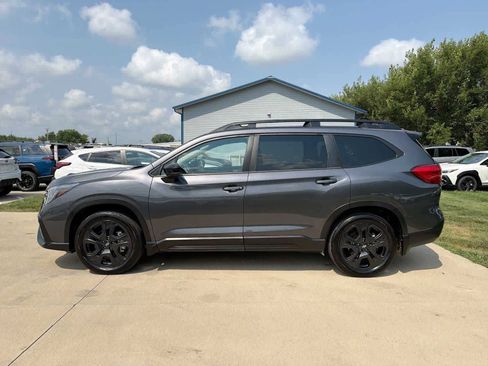 Used 2024 Subaru Ascent Onyx Edition AWD/4WD image 3