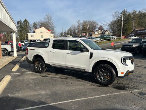 New 2026 Ford Maverick Tremor image 12