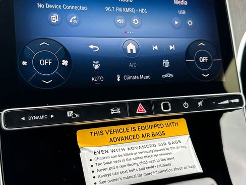 New 2026 Mercedes-Benz GLC 300 4MATIC image 19