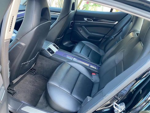 Used 2011 Porsche Panamera 4 AWD/4WD image 11