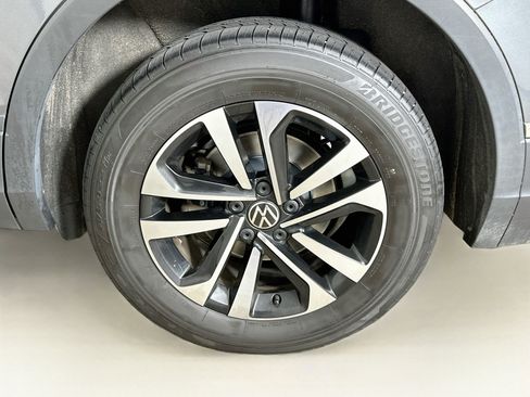 Used 2023 Volkswagen Tiguan S AWD/4WD image 11