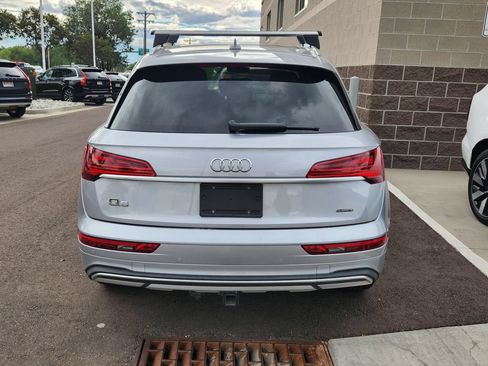 Used 2022 Audi Q5 2.0T Premium Plus w/ Premium Plus Package AWD/4WD image 9