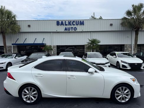 Used 2015 Lexus IS 250 RWD image 1
