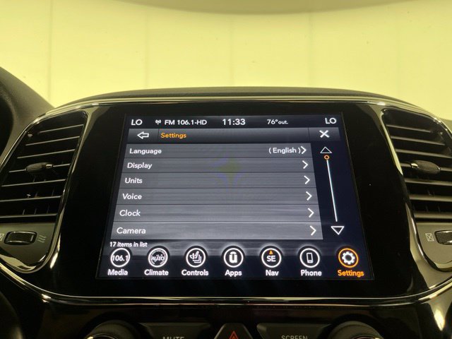 Used 2021 Jeep Grand Cherokee Laredo X AWD/4WD image 31