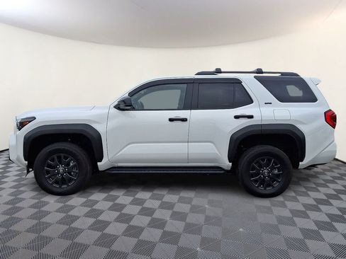 Certified 2026 Toyota 4Runner SR5 AWD/4WD image 9