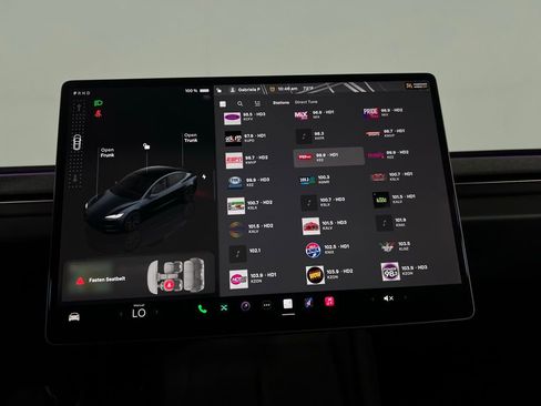 Used 2024 Tesla Model 3 Standard Range image 18