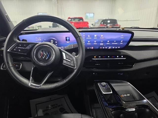 Used 2026 Buick Enclave Preferred AWD/4WD image 10