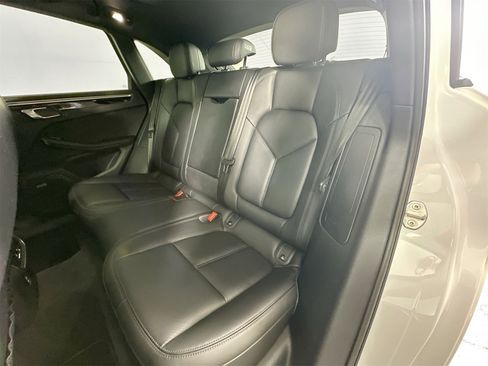 Used 2024 Porsche Macan S image 26