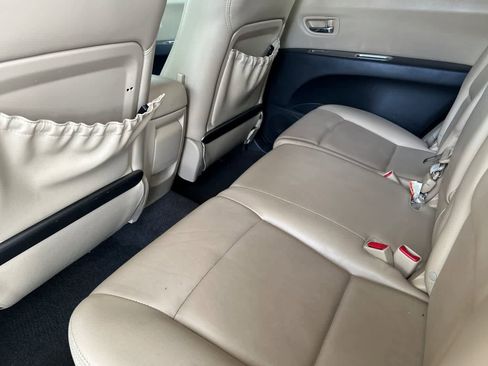 Used 2009 Subaru Tribeca Special Edition AWD/4WD image 4